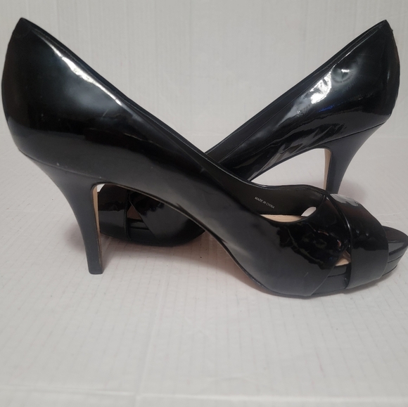 VIA SPIGA Patent Black Heels Size 9 euc - Picture 5 of 7